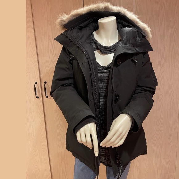 🛑SOLD🛑 Canada Goose Montebello size L - Picture 4 of 9
